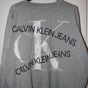Calvin Klein Grey sweater/Size 2x/Loose fitting/Comfortable & stretchy material